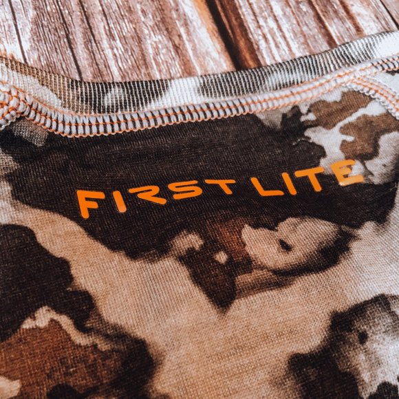 First Lite Merino Wool Lightweight Crew Size XS - Picture 3 of 4